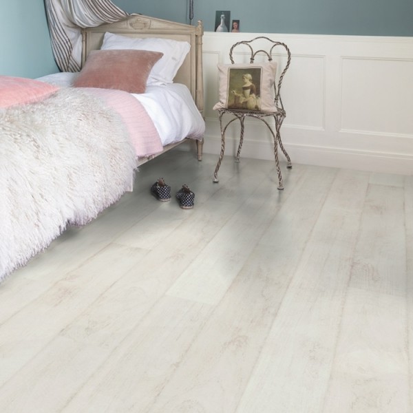 Quick-Step CLASSIC Hydroseal Доска тика освещенного белого CLM1290
